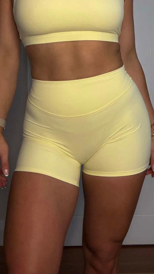 V back Shorts - Lemon Sorbet